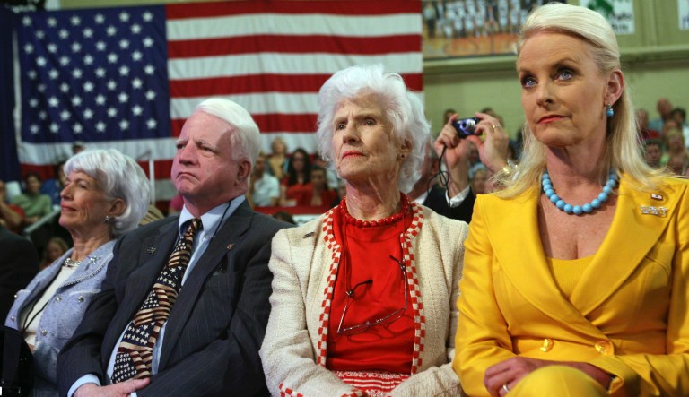 Sandy Morgan, sister of John McCain, dies at 85