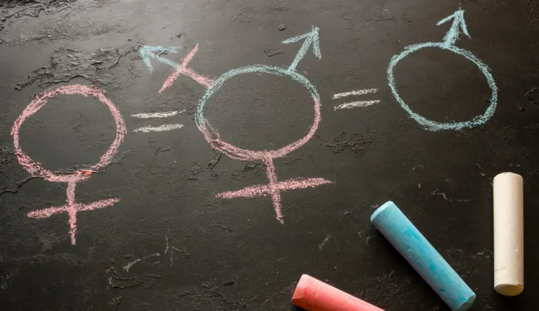 chalk drawings of gender symbols