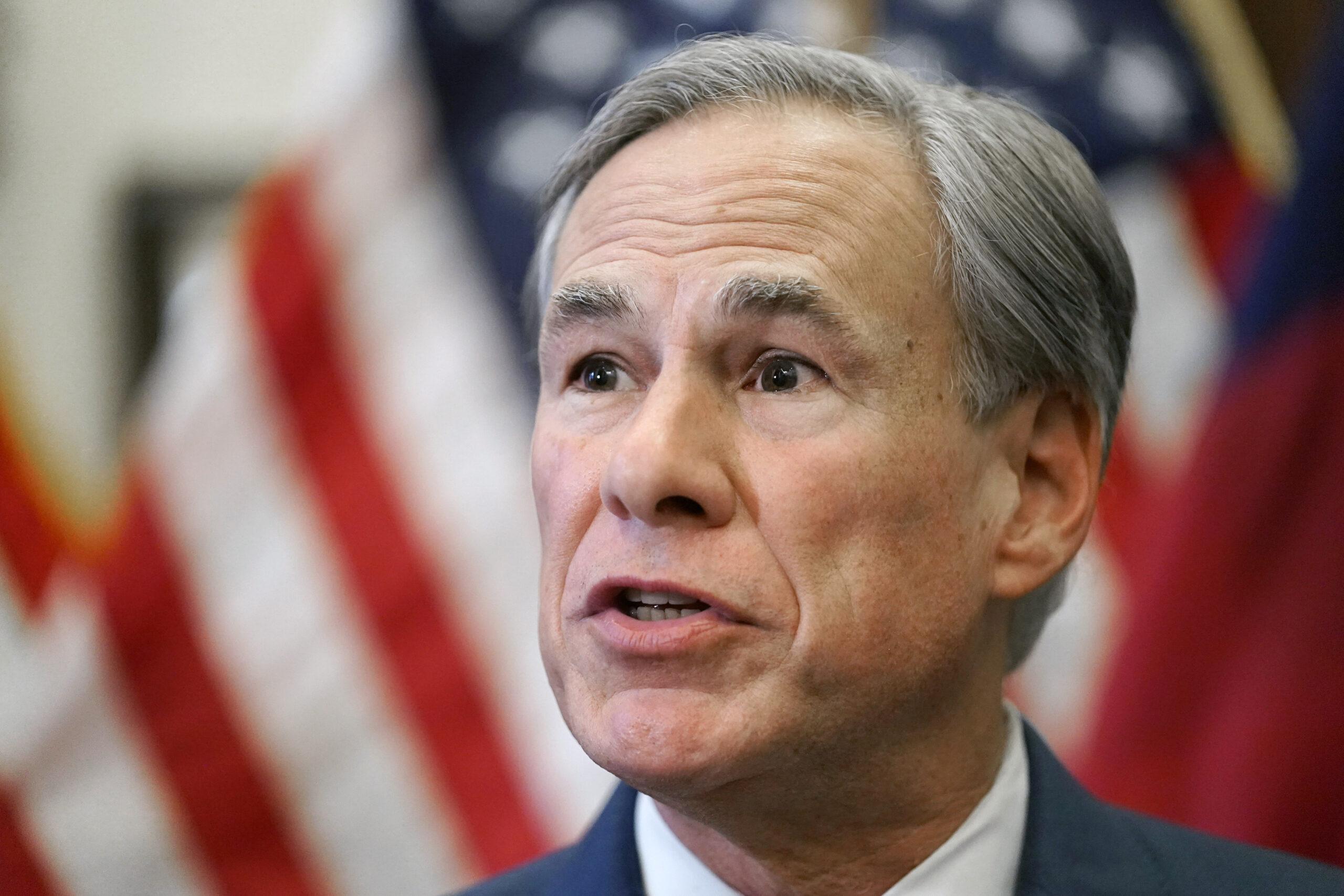 WATCH LIVE: Greg Abbott hosts 14 Republican governors at southern border