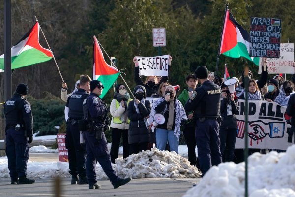 Students should sue universities for anti-conservative bias, group says