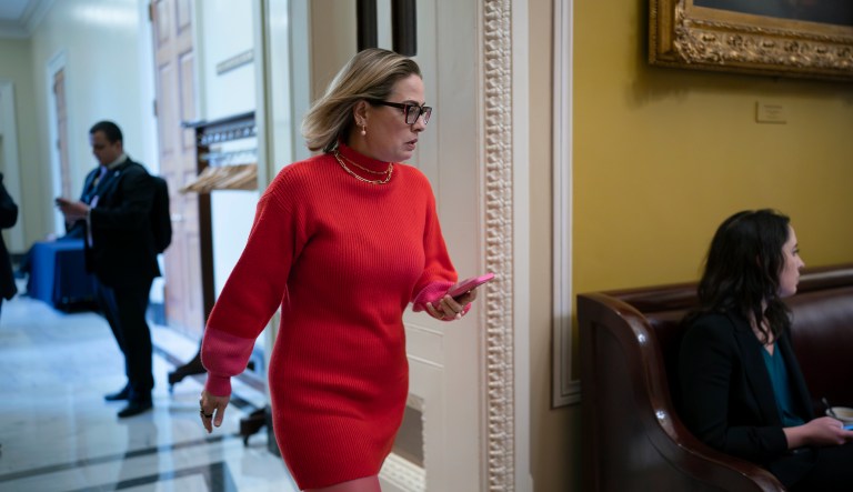 Sinema continues to spend tens of thousands on travel from defunct campaign fund