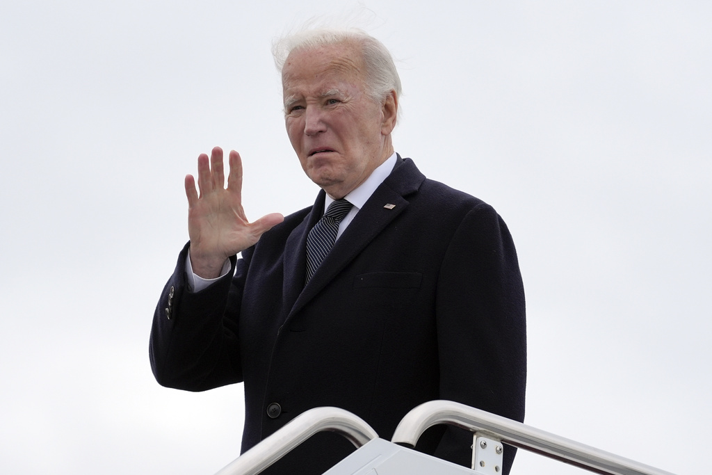 White House says immigration deal pits Border Patrol against Trump