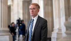 ‘Surprised’ Lankford left hanging by GOP colleagues after border bill collapses