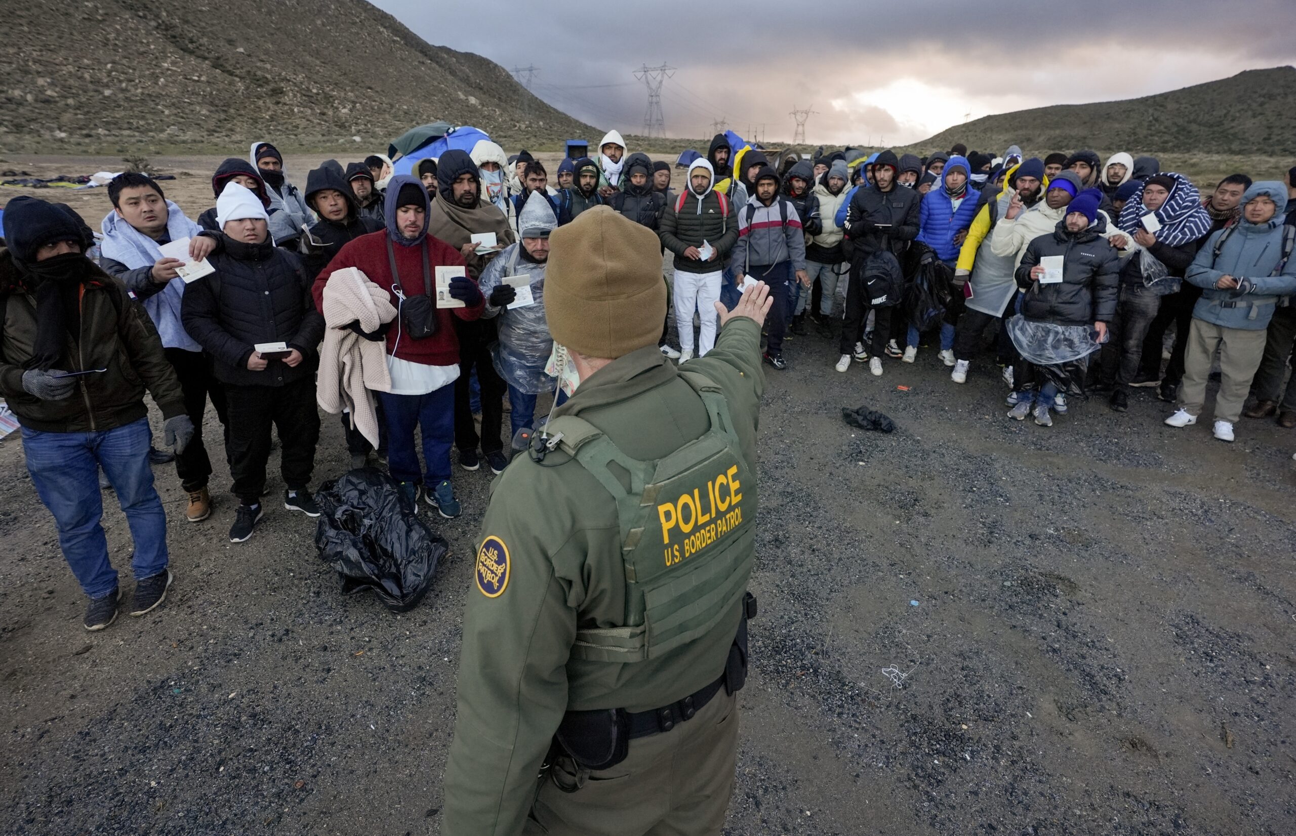 Leaked Border Patrol numbers show illegal immigrant arrests dropped 50% from December to January