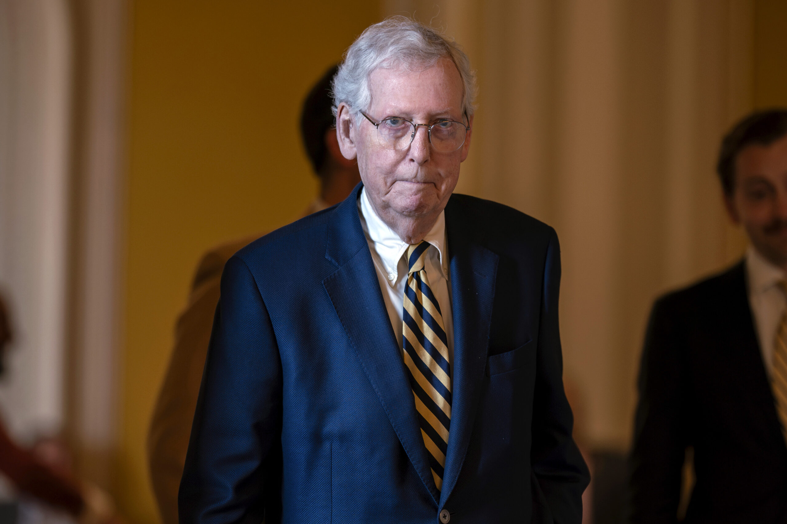 Mitch McConnell resigning as Senate GOP leader in November