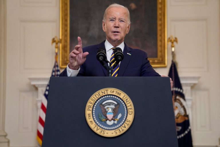 Biden tells Republicans to ‘show some spine’ and vote for border-Ukraine bill