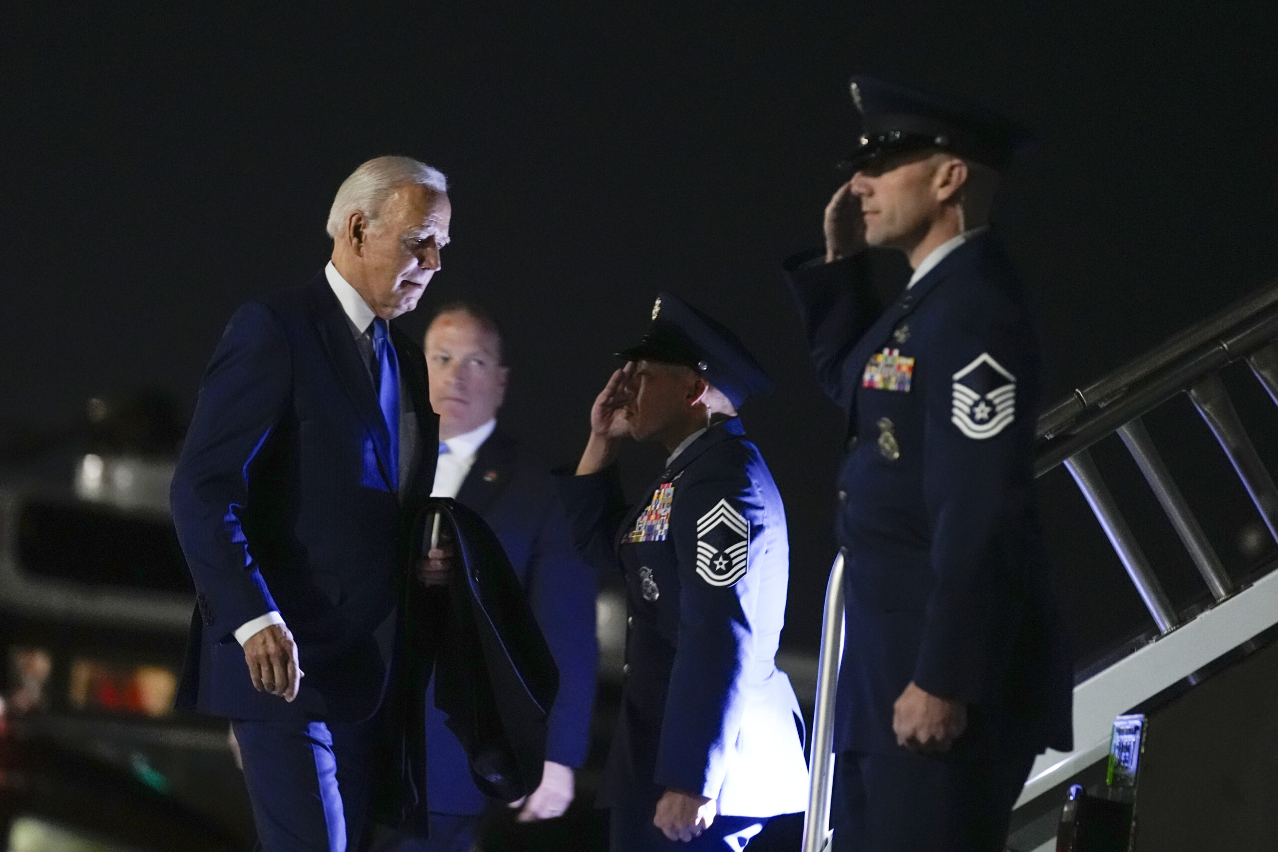 Biden huddles with House Democrats to plot 2024 ‘reintroduction’ to public