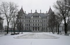 In New York’s redistricting fight, Democrats face risks at every turn