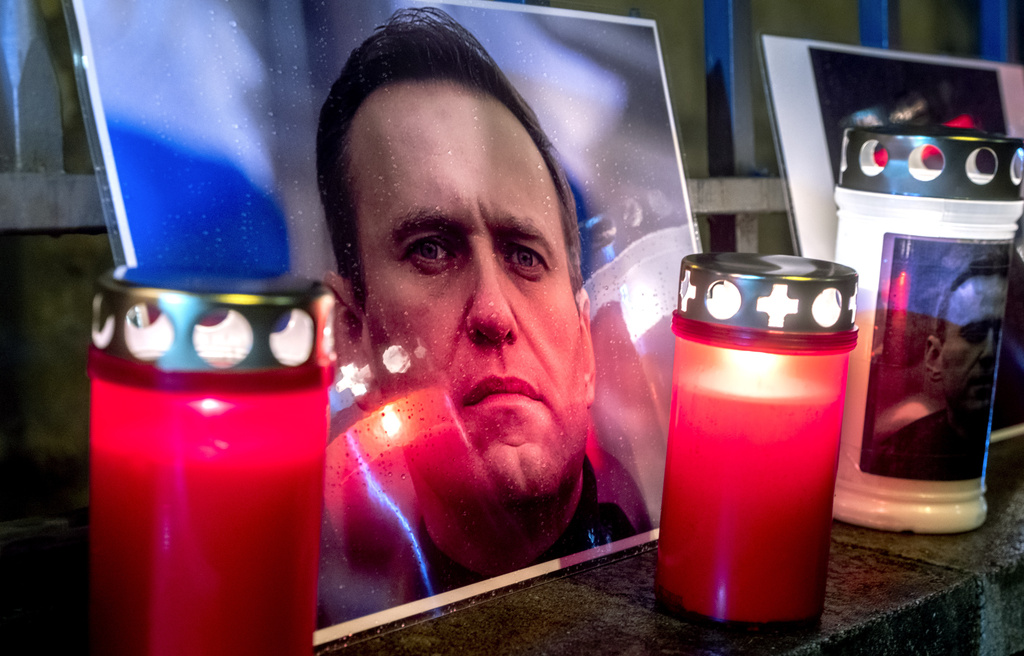 Memoir by dead Putin critic Alexei Navalny to be published in October