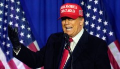 Trump compares Navalny death to domestic problems: ‘Nation in decline’