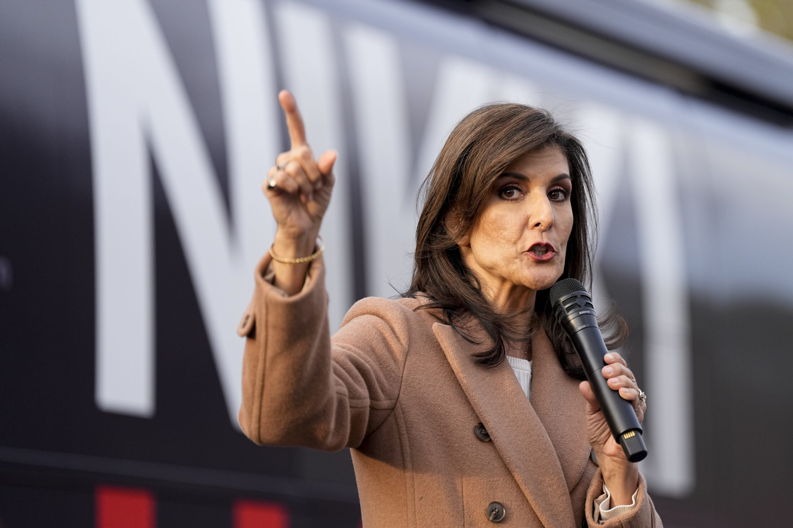 Haley slams Trump for being ‘weak in the knees’ around Putin