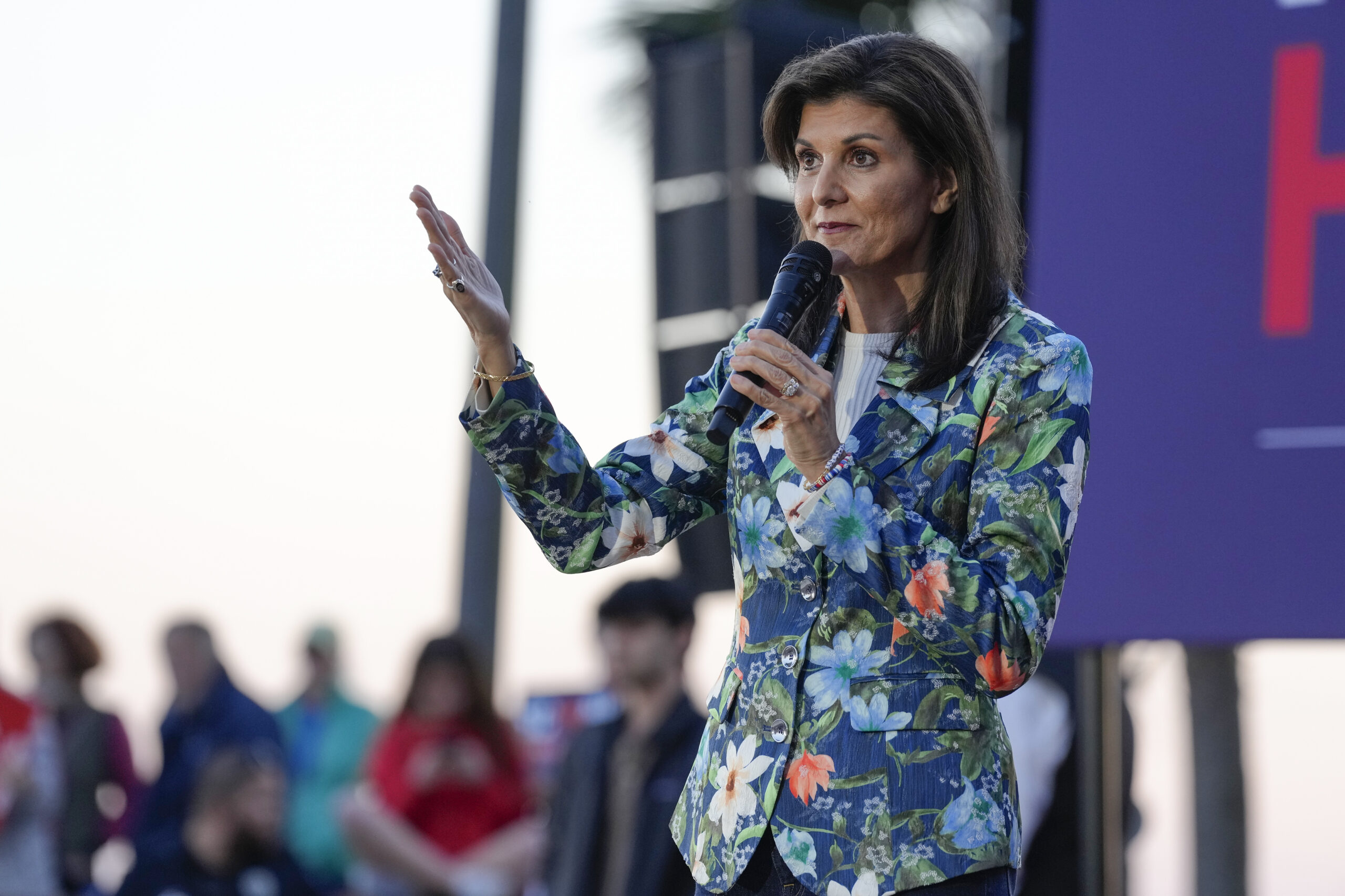 WATCH: Protester interrupts Haley rally to ask why she takes money from Democrats