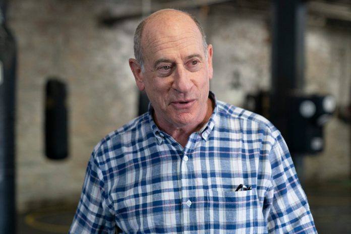 Ohio candidate tries Heimlich maneuver to dislodge Trump’s chokehold on GOP