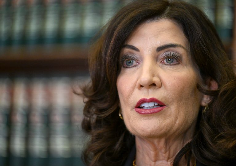 Hochul pauses New York City’s congestion pricing plan, citing costs