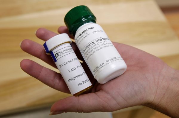 Pharmacists prescribing abortion pills in Washington state pilot program