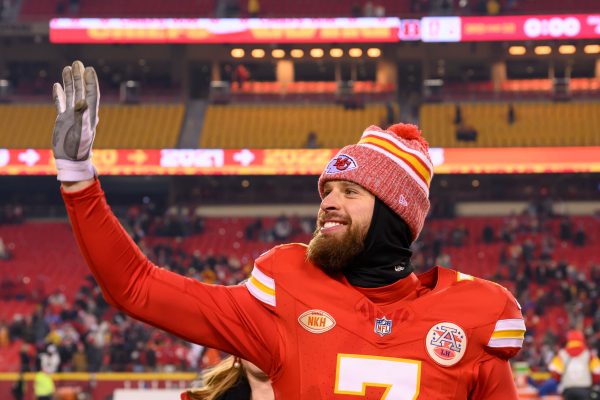 Do not compare Harrison Butker to Colin Kaepernick