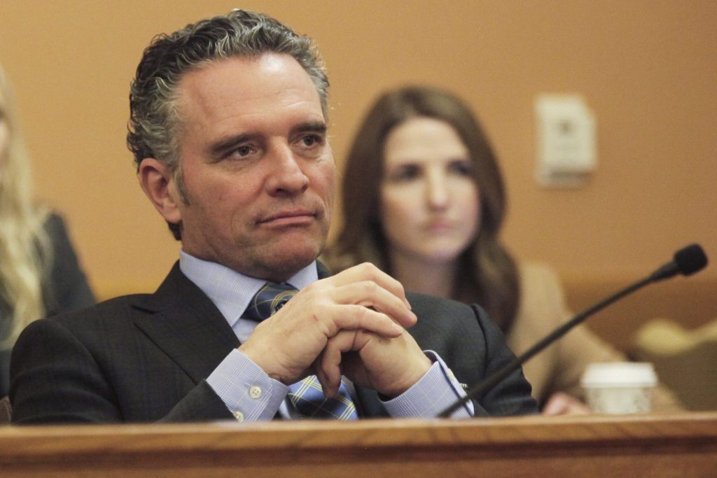 GOP gubernatorial candidate unveils Democrats for Ty Masterson advertisement as races tighten in Kansas