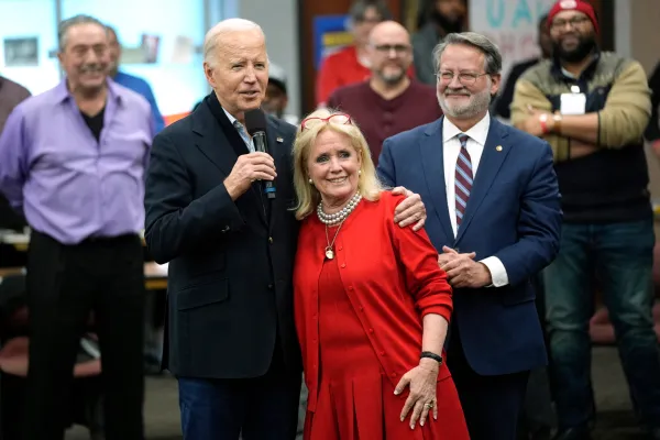 Biden will meet with Arab and Muslim communities over Gaza, Debbie Dingell predicts