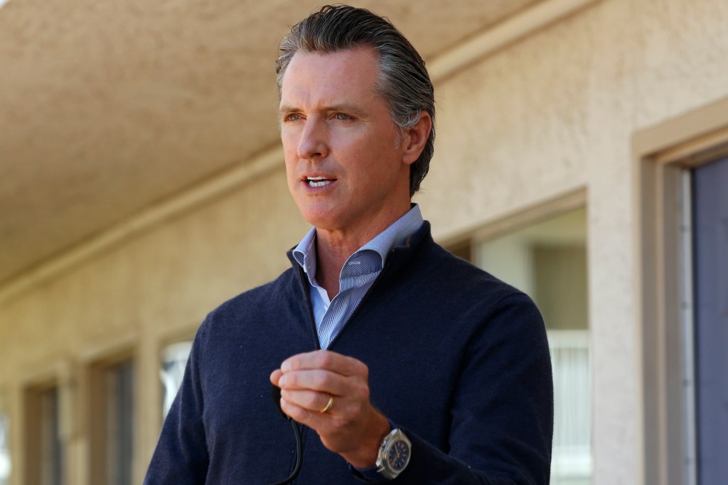 Newsom rolls out surveillance plan to crack down on Oakland crime with ...