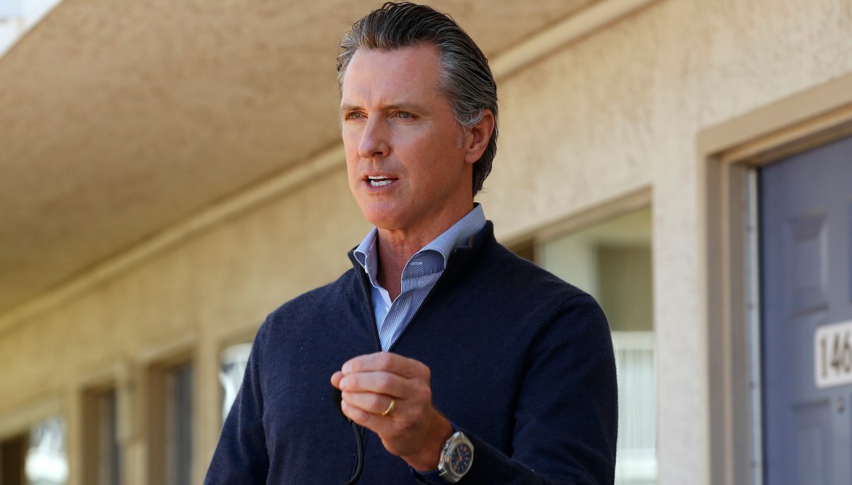 Newsom rolls out surveillance plan to crack down on Oakland crime with ...