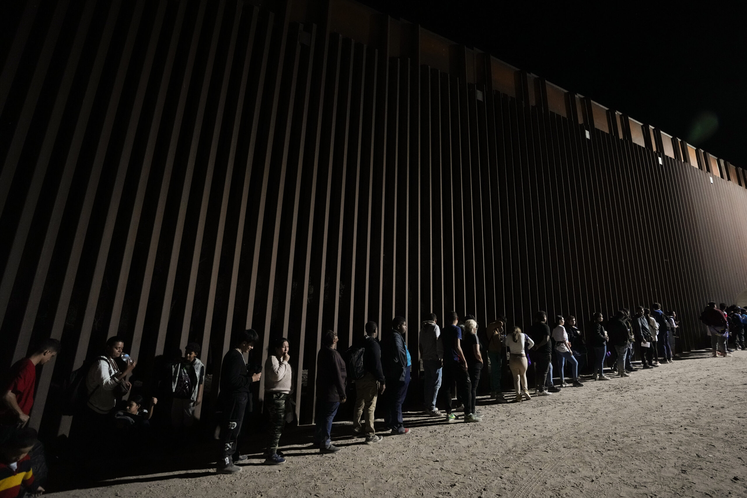 Majority of voters blame both Congress and Biden for border crisis: Poll