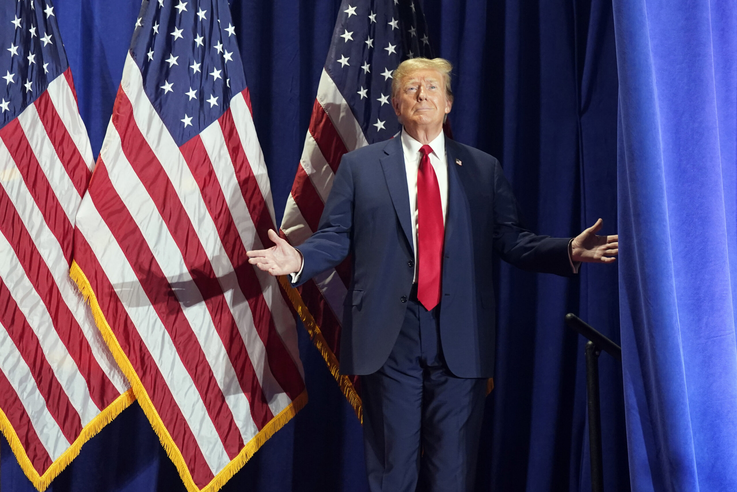 Holdout Republicans fall in line behind Trump after Super Tuesday sweep