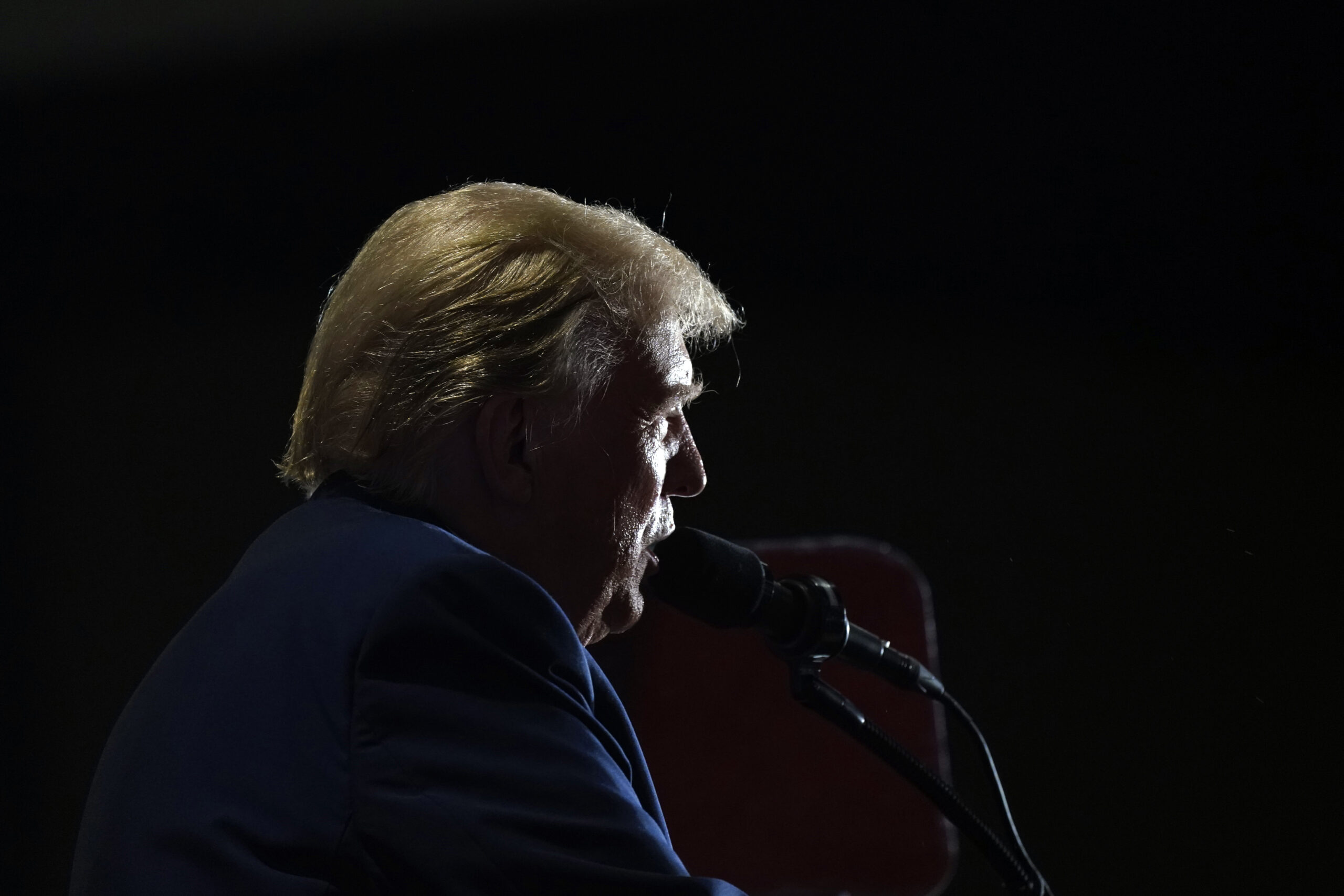 Trump holds rally in Richmond, looks ahead to November