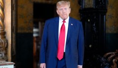 Trump dominates Super Tuesday but faces warning signs in battle against Biden