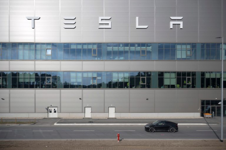Far-left activist group claims responsibility for Tesla arson attempt in Germany