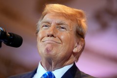 Super Tuesday lays bare the GOP’s class divide