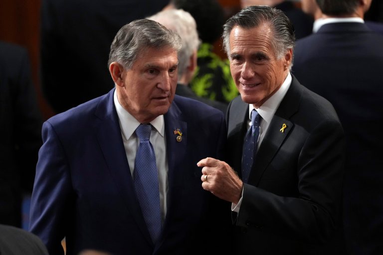 Manchin might shock Washington with last-minute effort to return