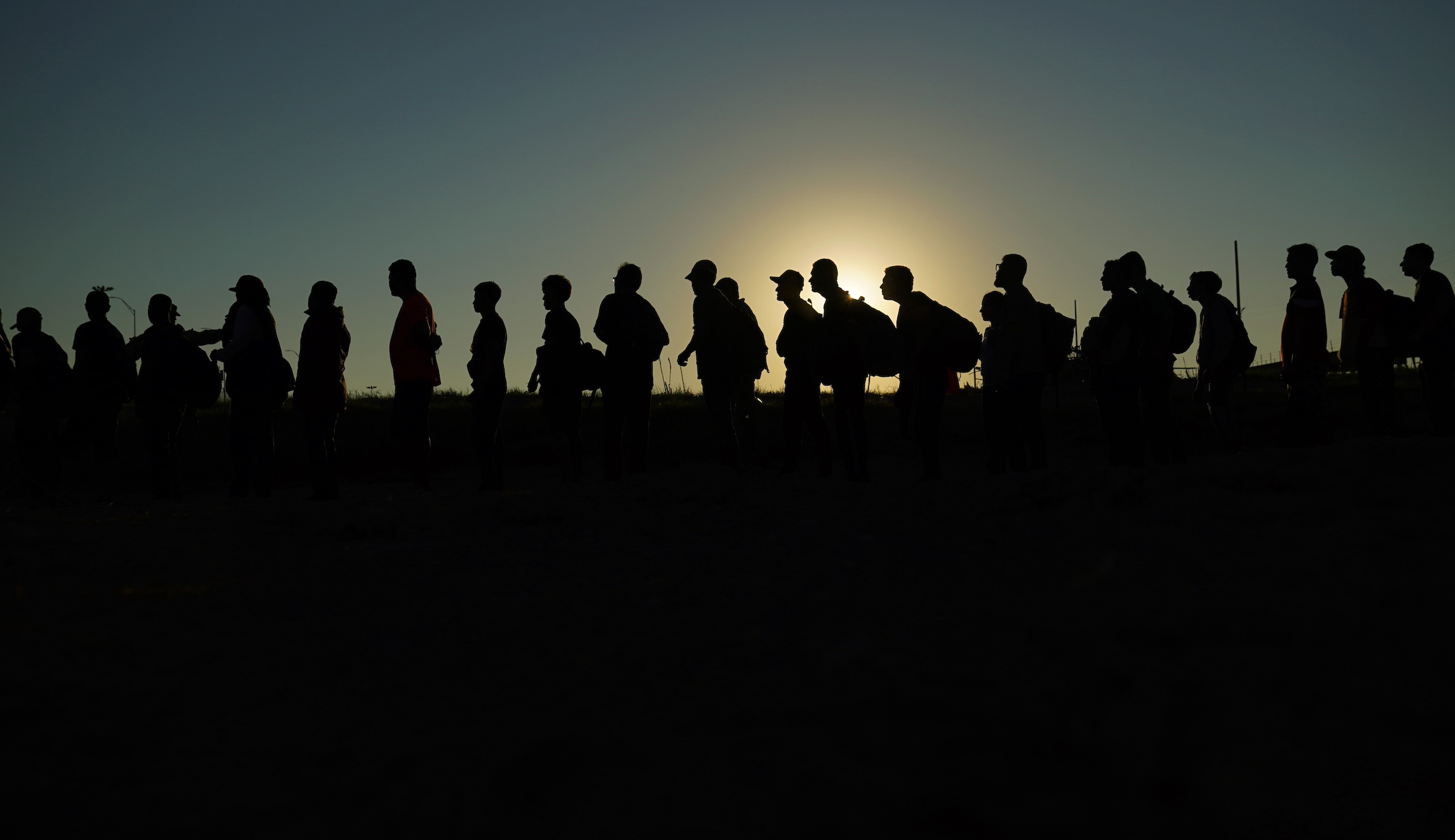Supreme Court allows Texas to implement major immigration law