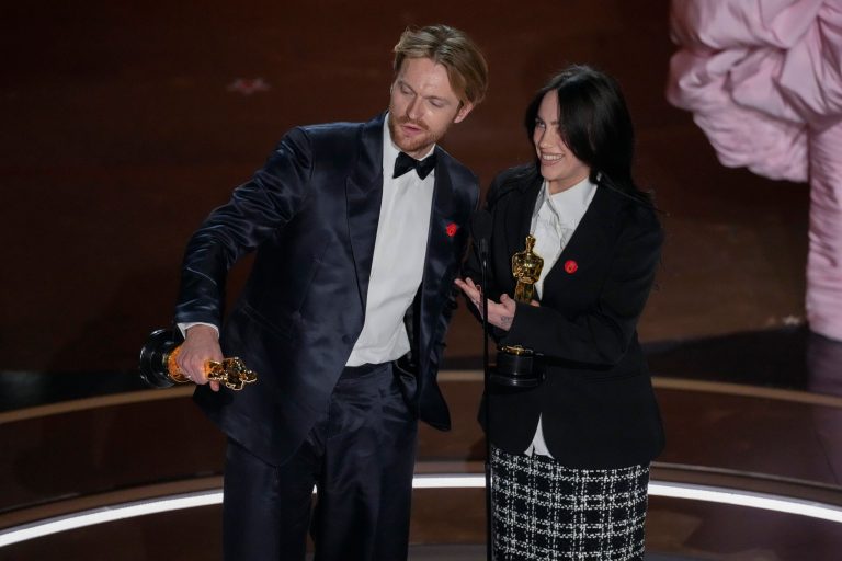Hollywood celebrities slammed over wearing red pins in support of Palestinians