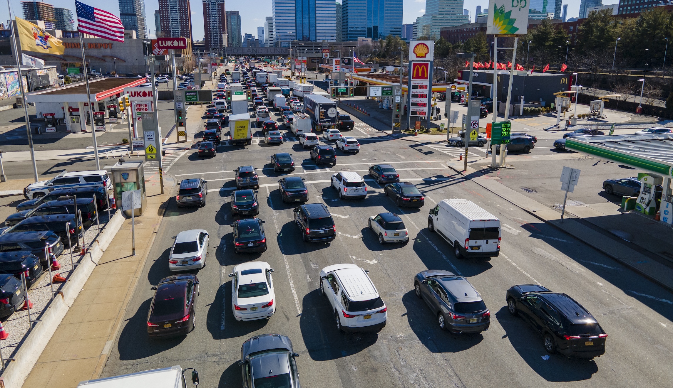 NYC drivers one step closer to paying $15 congestion tax after board approval