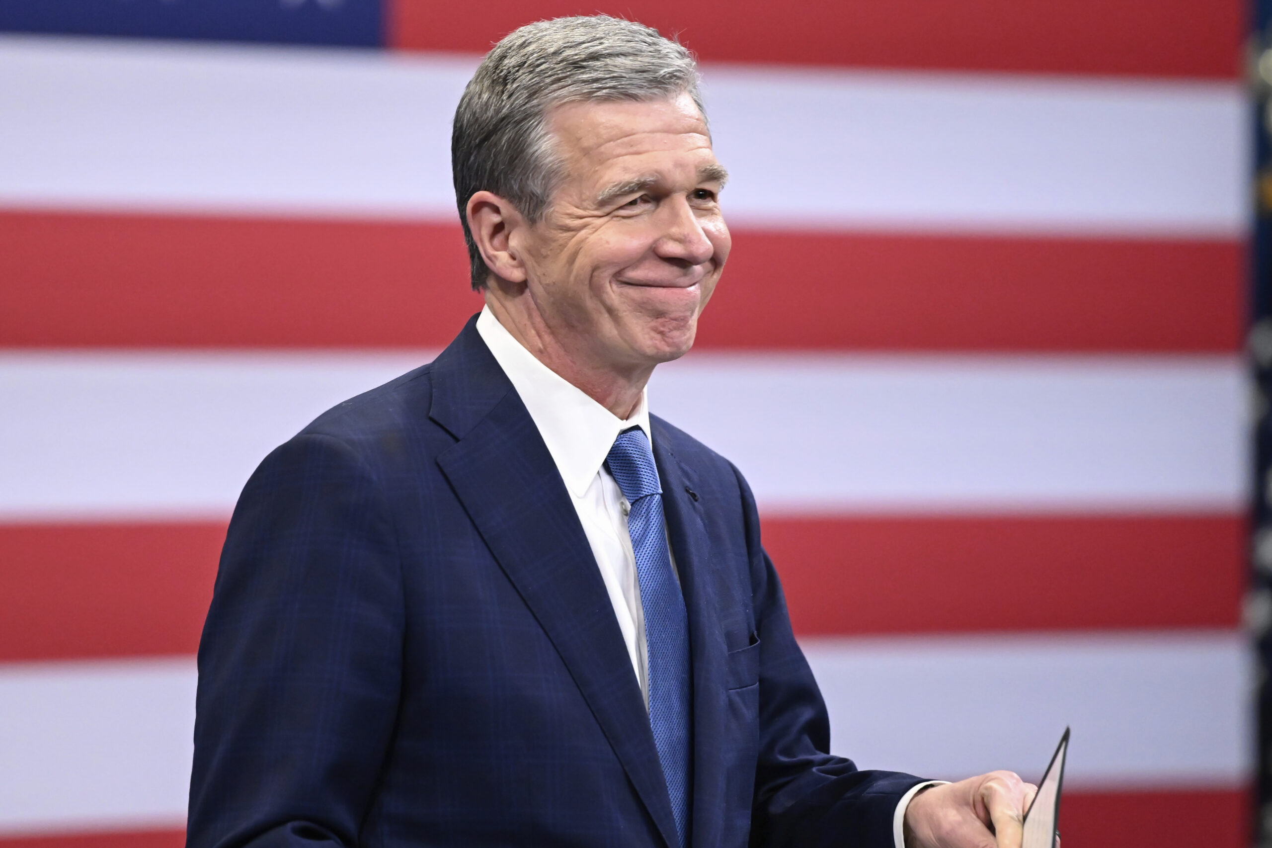 Dozen new laws take effect in North Carolina