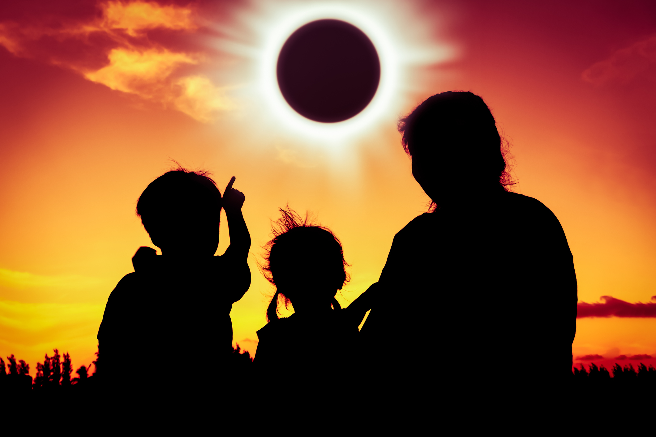 FAA warns of travel delays due to spring break and solar eclipse