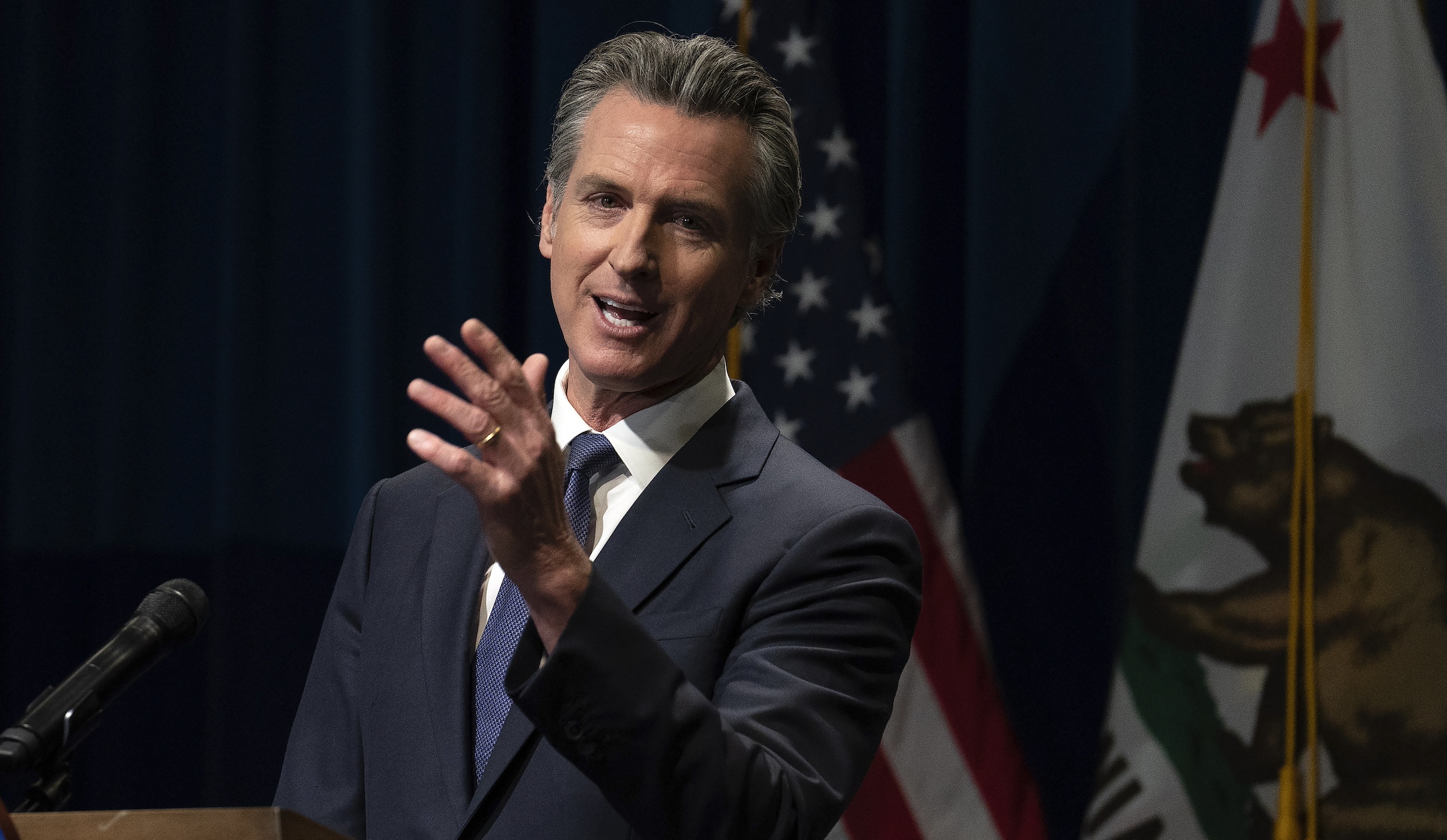 Newsom claims Panera Bread isn’t exempt from California’s new minimum wage law