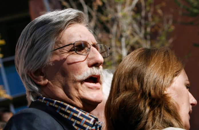 Fred Goldman, Kato Kaelin, and Caitlyn Jenner react to news of O.J. Simpson’s death