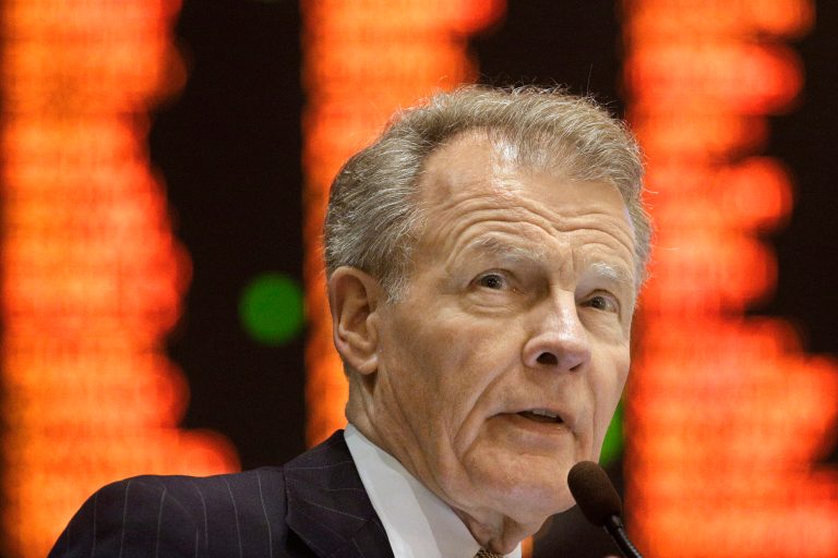 Showdown between ex-speaker and prosecutors set for Monday at corruption trial
