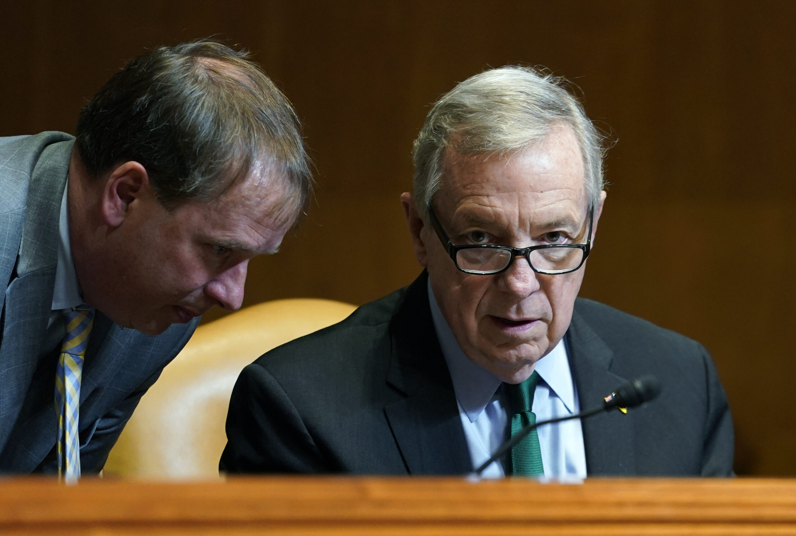 Senate Democrats at odds over how to investigate Alito’s upside-down flag