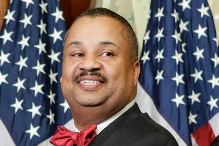 Late New Jersey congressman Donald Payne Jr. to win primary with special election quickly following