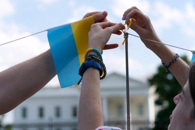 Republican looks to ban foreign flags in House chamber after Democrats celebrate Ukraine aid