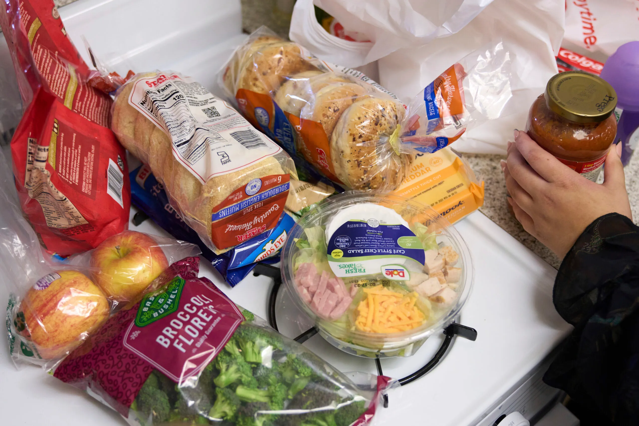 Food stamps: Analysis finds SNAP benefits weren’t large enough for ‘modestly priced meal’ in 98% of counties in 2023