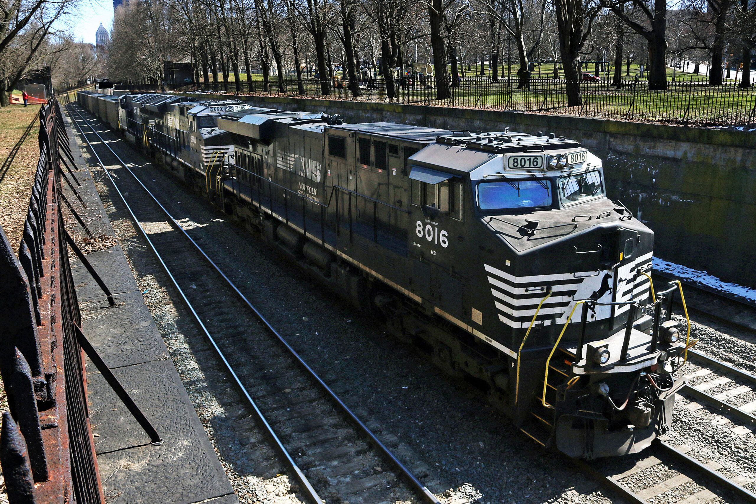 Freight railroads must keep two-person crews, according to new federal rule