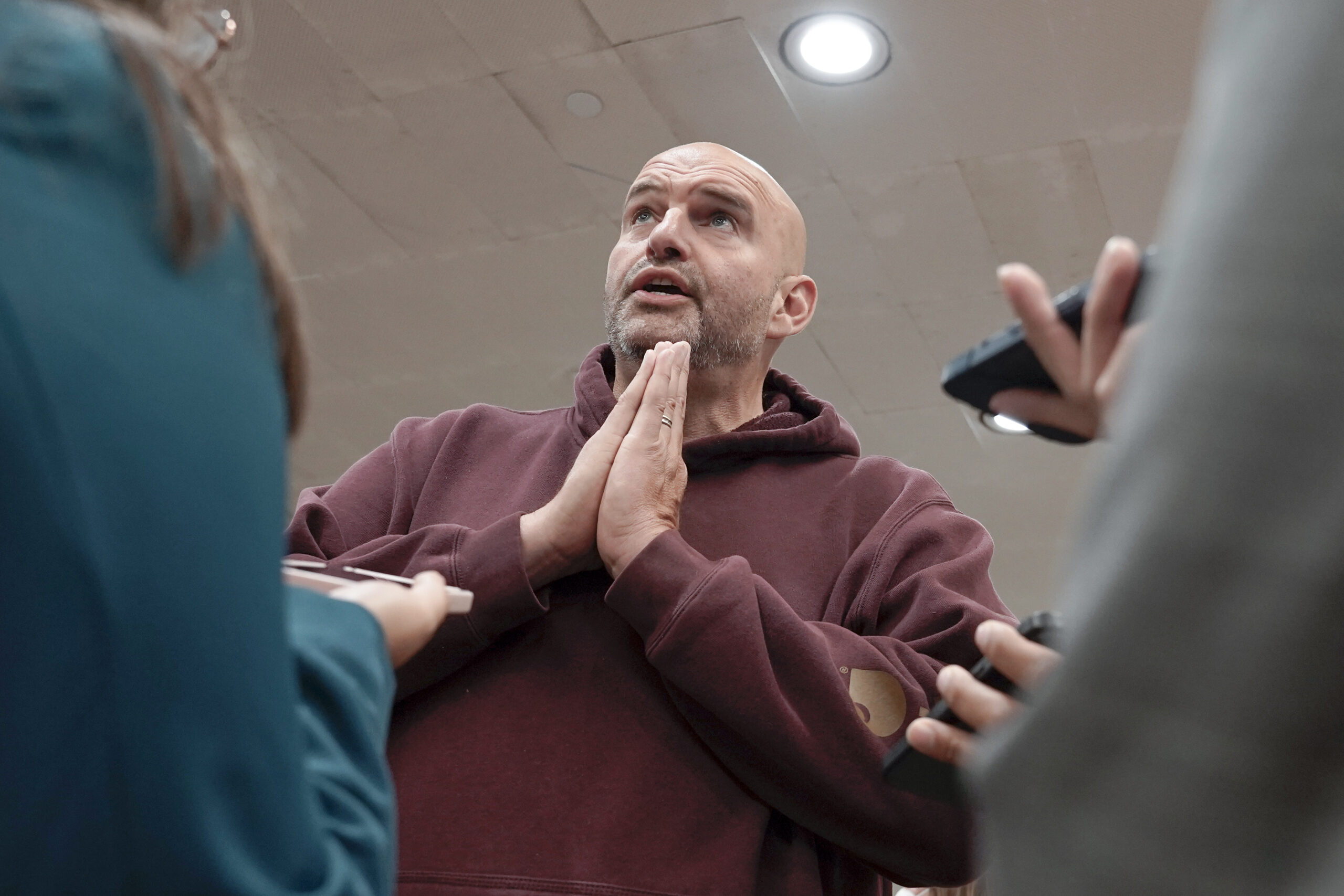 Fetterman endorses Romney to be Harvard’s next president: ‘Recalibrate from far-left orthodoxy’
