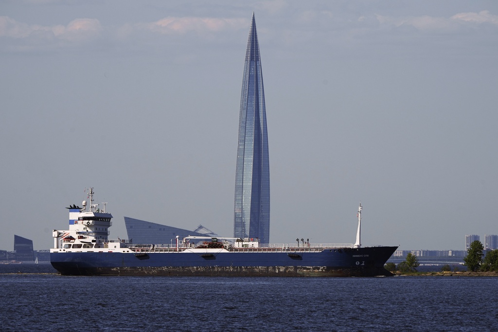 Russia’s shadow fleet: Sweden warns allies oil tankers in the Baltic used for espionage
