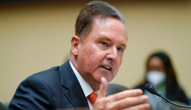 Bills to pay: Members of Congress leave for a payday while GOP margin tightens