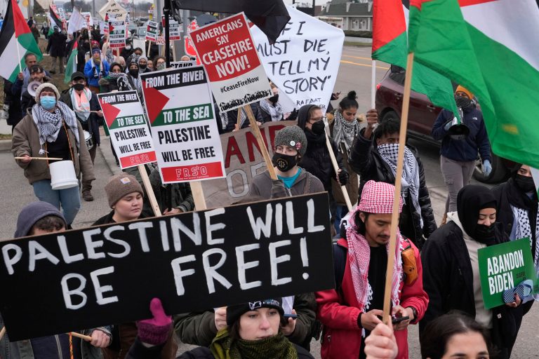 Michigan protesters yell ‘Death to America’ in raging rally held in Rashida Tlaib’s district