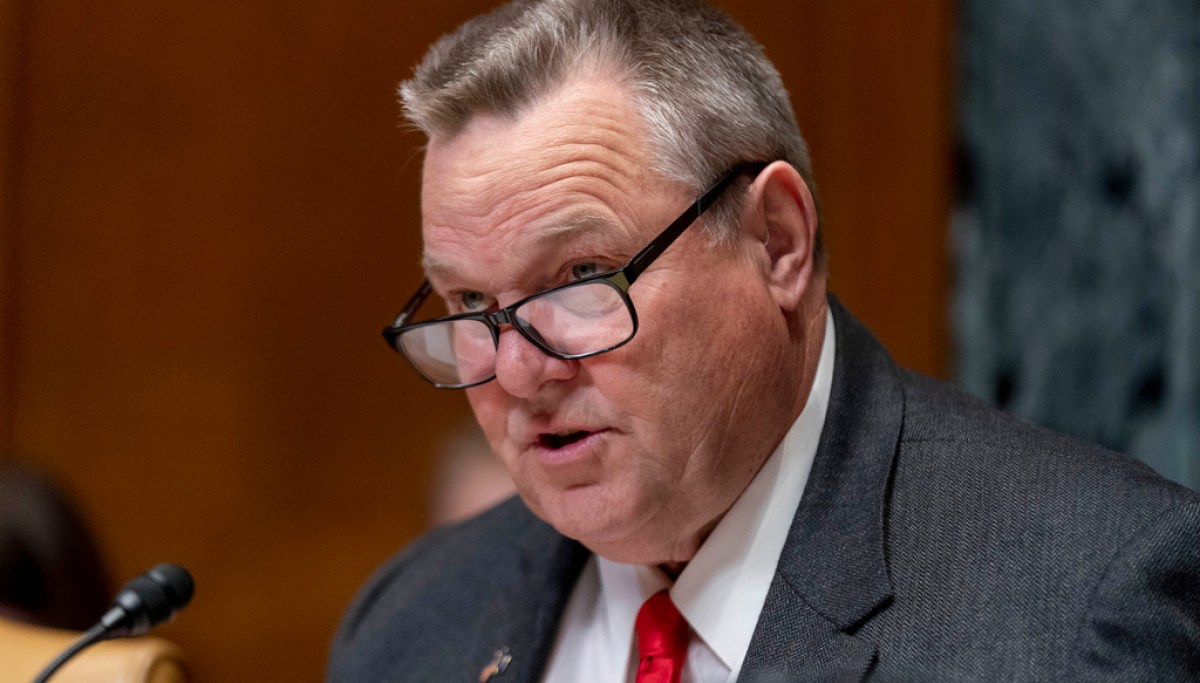 All eyes on vulnerable Democrat Jon Tester for Mayorkas impeachment ...
