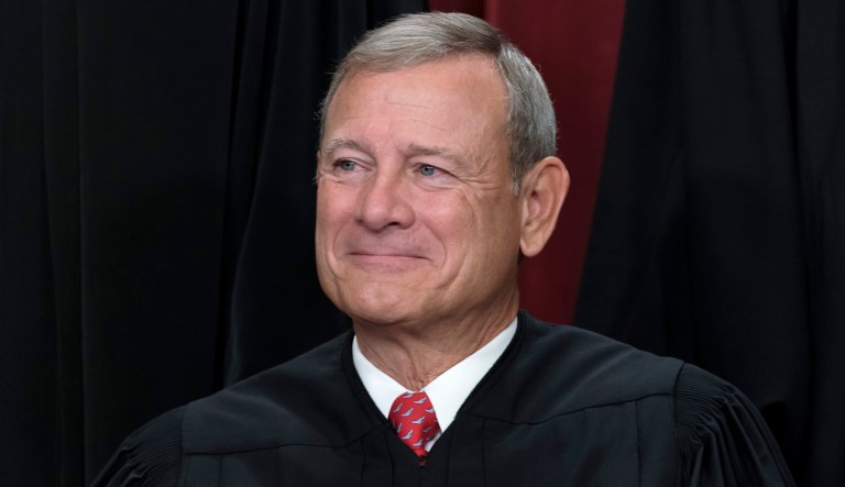 Florida man given 14-month prison sentence for threatening to kill Chief Justice John Roberts